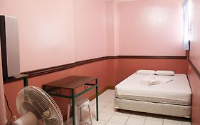 GV Hotel - Baybay