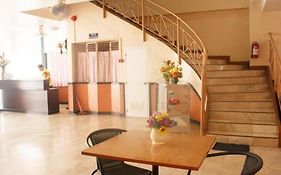 GV Hotel - Baybay